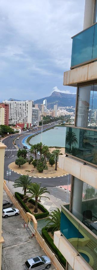 Apartamento con una buena vista Calpe Esterno foto