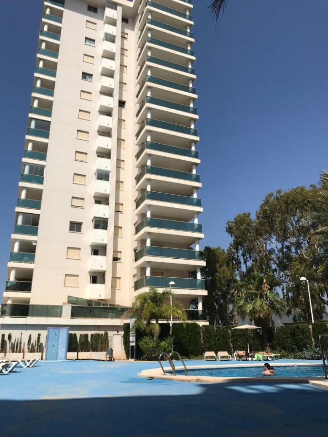 Apartamento con una buena vista Calpe Esterno foto